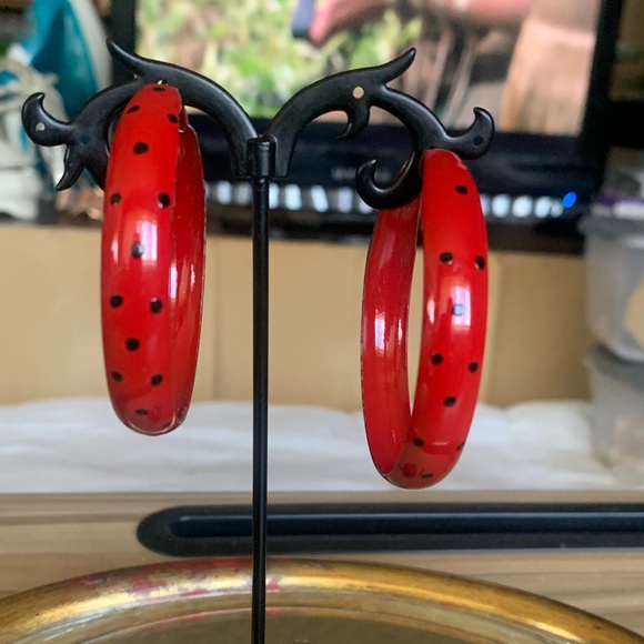Vintage - Red Black Polka Dot Hoop Earrings - Picture 9 of 9